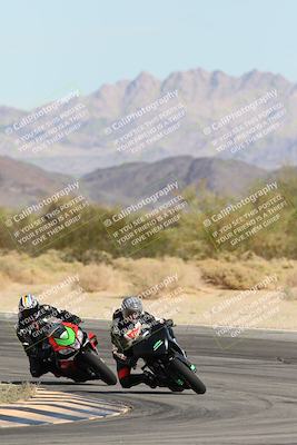 media/Nov-16-2025-Race Pace (Sun) [[8c5fa54630]]/Non Verified Riders (1st 20 Minutes)/2-Turn 10 (1010am)/